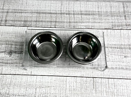 Подставка с металлическими мисками из нержавеющей стали / для кошек и собак / 2х0,18 л